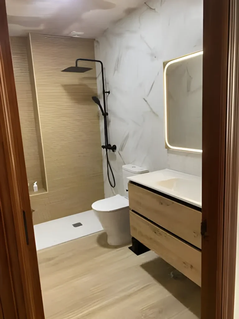 Reforma completa de baño realizada en Jaen